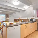 Сasa de vacaciones 3 Bedroom Lovely In Henne Henne Strand