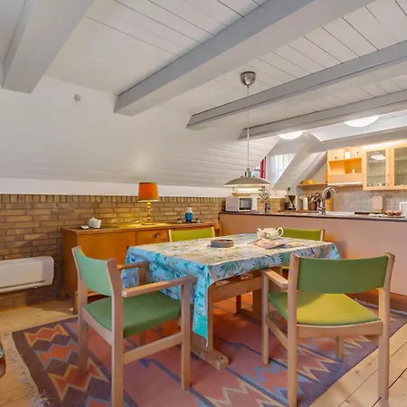 3 Bedroom Lovely In Henne * 亨讷斯特兰德