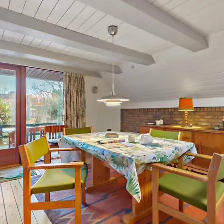 度假居 3 Bedroom Lovely In Henne 亨讷斯特兰德